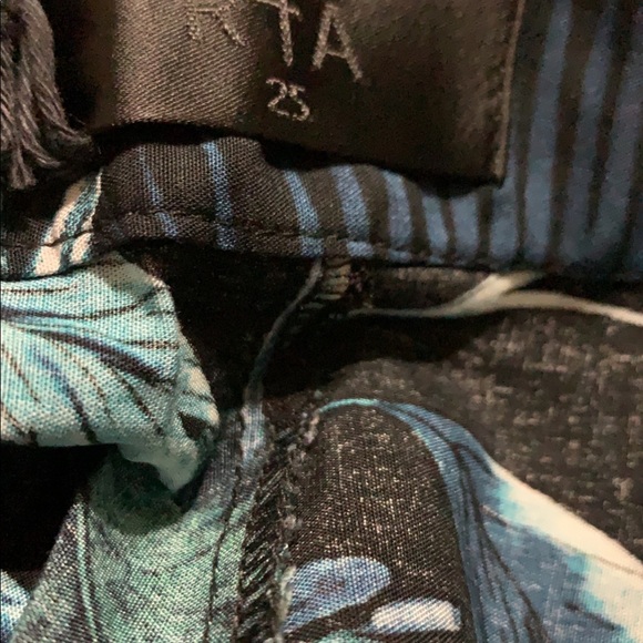 NWT RtA Black/Blue Taja Tropical Pants - Picture 11 of 13